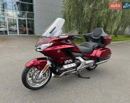 Красный Хонда GL 1800 Gold Wing Tour, объемом двигателя 1.83 л и пробегом 5 тыс. км за 34900 $, фото 40 на Automoto.ua