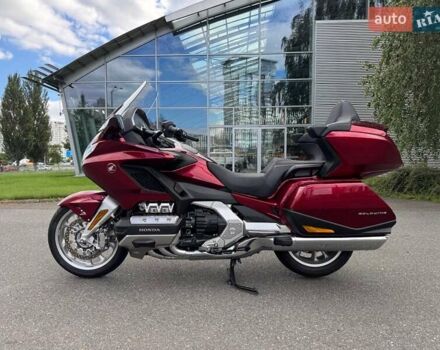 Красный Хонда GL 1800 Gold Wing Tour, объемом двигателя 1.83 л и пробегом 5 тыс. км за 34900 $, фото 19 на Automoto.ua