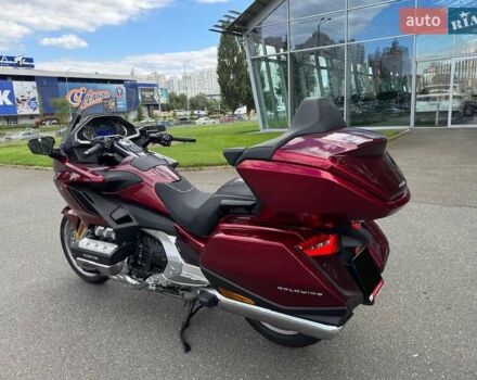 Красный Хонда GL 1800 Gold Wing Tour, объемом двигателя 1.83 л и пробегом 5 тыс. км за 34500 $, фото 18 на Automoto.ua