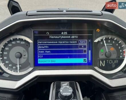 Красный Хонда GL 1800 Gold Wing Tour, объемом двигателя 1.83 л и пробегом 5 тыс. км за 34900 $, фото 31 на Automoto.ua