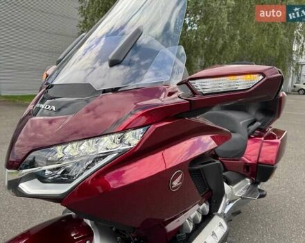 Красный Хонда GL 1800 Gold Wing Tour, объемом двигателя 1.83 л и пробегом 5 тыс. км за 34900 $, фото 1 на Automoto.ua