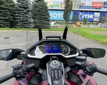 Красный Хонда GL 1800 Gold Wing Tour, объемом двигателя 1.83 л и пробегом 5 тыс. км за 34900 $, фото 34 на Automoto.ua