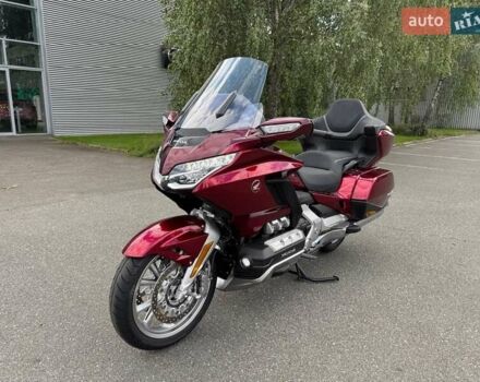 Красный Хонда GL 1800 Gold Wing Tour, объемом двигателя 1.83 л и пробегом 5 тыс. км за 34500 $, фото 38 на Automoto.ua