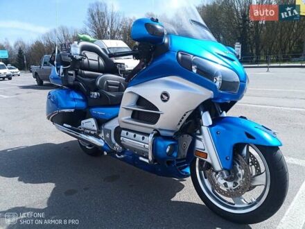 Хонда GL 1800 Gold Wing Tour 2012 в Хмельницком на Automoto.ua Синий Хонда GL 1800 Gold Wing Tour, объемом двигателя 1.8 л и пробегом 30 тыс. км за 17700 $, фото 1 на Automoto.ua
