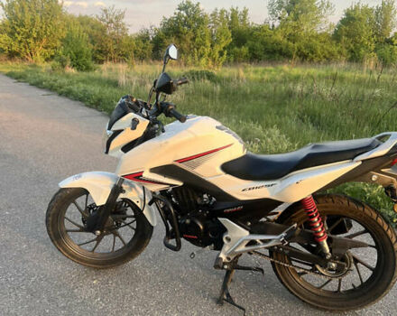 Білий Хонда GLR 125, об'ємом двигуна 0.12 л та пробігом 36 тис. км за 1500 $, фото 2 на Automoto.ua