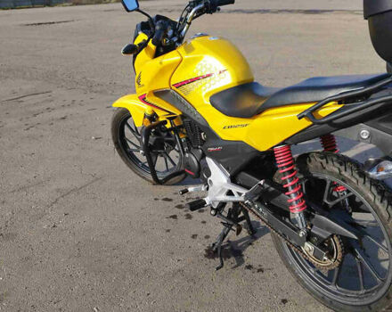 Хонда GLR 125, об'ємом двигуна 0 л та пробігом 6 тис. км за 2637 $, фото 3 на Automoto.ua