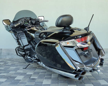 Черный Хонда Gold Wing F6B, объемом двигателя 1.8 л и пробегом 27 тыс. км за 15300 $, фото 4 на Automoto.ua