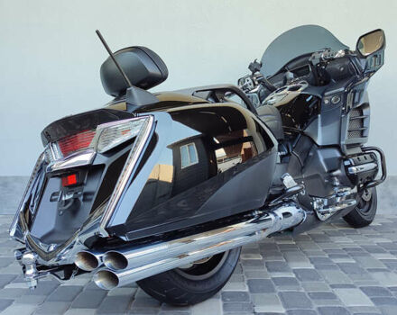 Черный Хонда Gold Wing F6B, объемом двигателя 1.8 л и пробегом 27 тыс. км за 15300 $, фото 2 на Automoto.ua