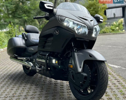 Хонда Gold Wing F6B, объемом двигателя 0 л и пробегом 42 тыс. км за 14000 $, фото 1 на Automoto.ua