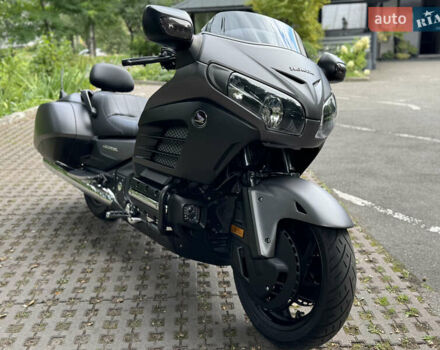 Хонда Gold Wing F6B, объемом двигателя 0 л и пробегом 42 тыс. км за 14000 $, фото 8 на Automoto.ua