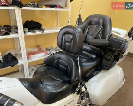 Білий Хонда Gold Wing GL 1800, об'ємом двигуна 0 л та пробігом 1 тис. км за 12500 $, фото 9 на Automoto.ua