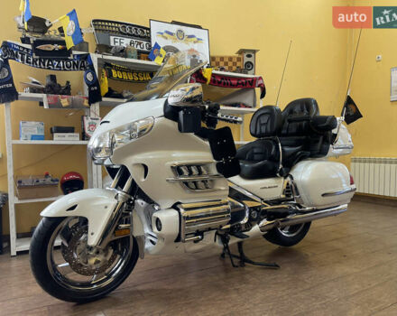 Білий Хонда Gold Wing GL 1800, об'ємом двигуна 0 л та пробігом 1 тис. км за 12500 $, фото 15 на Automoto.ua