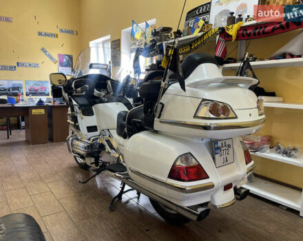 Білий Хонда Gold Wing GL 1800, об'ємом двигуна 0 л та пробігом 1 тис. км за 12500 $, фото 3 на Automoto.ua