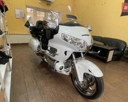 Білий Хонда Gold Wing GL 1800, об'ємом двигуна 0 л та пробігом 1 тис. км за 12500 $, фото 13 на Automoto.ua