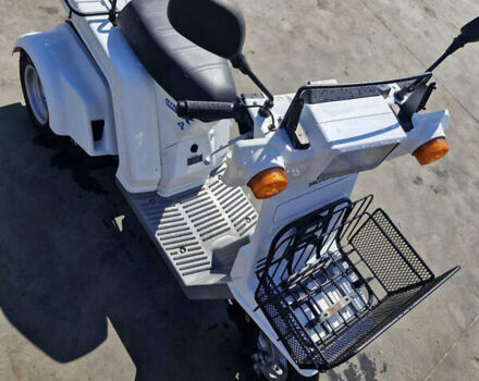 Білий Хонда Gyro X, об'ємом двигуна 0.05 л та пробігом 17 тис. км за 890 $, фото 1 на Automoto.ua