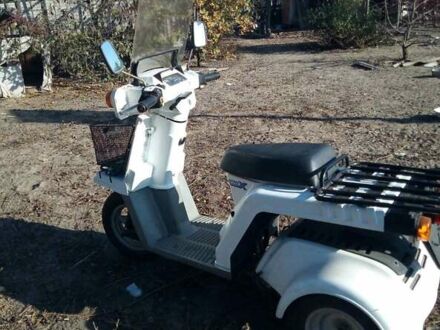 Белый Хонда Gyro X, объемом двигателя 0.05 л и пробегом 62 тыс. км за 460 $, фото 1 на Automoto.ua