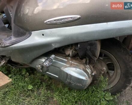 Серый Хонда Lead 100, объемом двигателя 0 л и пробегом 34 тыс. км за 500 $, фото 2 на Automoto.ua
