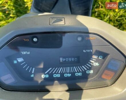 Черный Хонда Lead 50 AF-20, объемом двигателя 0 л и пробегом 9 тыс. км за 266 $, фото 5 на Automoto.ua