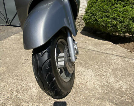 Хонда Lead 50 AF 48, объемом двигателя 0.49 л и пробегом 27 тыс. км за 799 $, фото 2 на Automoto.ua