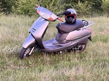 Хонда Lead 50 AF 48 1998 в Тростянце на Automoto.ua Серый Хонда Lead 50 AF 48, объемом двигателя 0.05 л и пробегом 23 тыс. км за 550 $, фото 1 на Automoto.ua