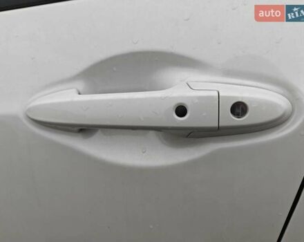 Белый Хонда M-NV, объемом двигателя 0 л и пробегом 28 тыс. км за 19300 $, фото 15 на Automoto.ua