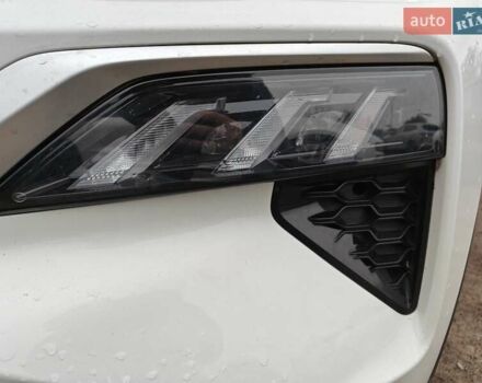 Белый Хонда M-NV, объемом двигателя 0 л и пробегом 28 тыс. км за 19300 $, фото 12 на Automoto.ua