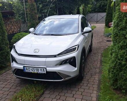 Белый Хонда M-NV, объемом двигателя 0 л и пробегом 10 тыс. км за 20000 $, фото 1 на Automoto.ua