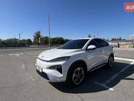 Білий Хонда M-NV, об'ємом двигуна 0 л та пробігом 27 тис. км за 18600 $, фото 1 на Automoto.ua