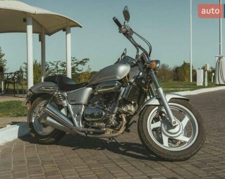 Серый Хонда Magna 250, объемом двигателя 0.25 л и пробегом 39 тыс. км за 2200 $, фото 3 на Automoto.ua