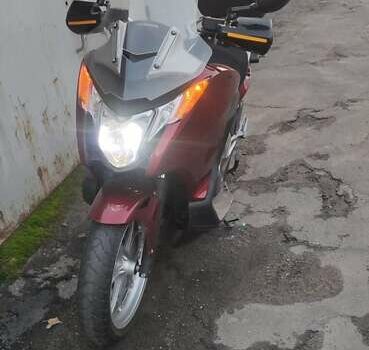 Червоний Хонда NC 700X Integra, об'ємом двигуна 0 л та пробігом 17 тис. км за 6000 $, фото 10 на Automoto.ua