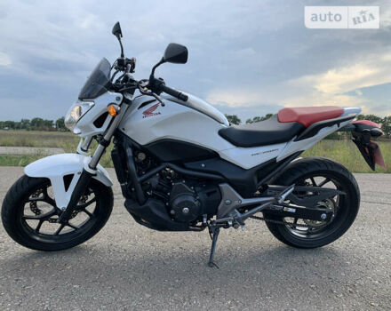 Белый Хонда NC 750S, объемом двигателя 0.75 л и пробегом 11 тыс. км за 6500 $, фото 1 на Automoto.ua