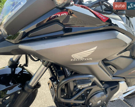 Хонда NC 750S 2019 у Бердичеве на Automoto.ua Чорний Хонда NC 750S, об'ємом двигуна 0.75 л та пробігом 11 тис. км за 9999 $, фото 4 на Automoto.ua