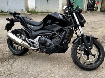 Хонда NC 750S 2014 в Измаиле на Automoto.ua Черный Хонда NC 750S, объемом двигателя 0.74 л и пробегом 10 тыс. км за 5400 $, фото 1 на Automoto.ua