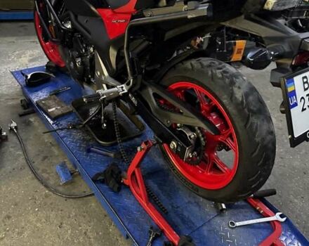 Красный Хонда NC 750S, объемом двигателя 0 л и пробегом 28 тыс. км за 7000 $, фото 2 на Automoto.ua