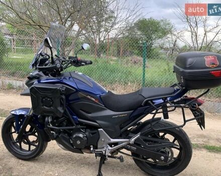 Синий Хонда NC 750S, объемом двигателя 0.7 л и пробегом 27 тыс. км за 7600 $, фото 2 на Automoto.ua