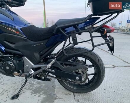Синий Хонда NC 750S, объемом двигателя 0.7 л и пробегом 27 тыс. км за 7600 $, фото 6 на Automoto.ua