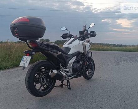 Білий Хонда NC 750X, об'ємом двигуна 0.75 л та пробігом 9 тис. км за 11395 $, фото 18 на Automoto.ua