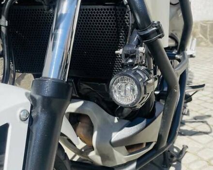 Белый Хонда NC 750X, объемом двигателя 0.75 л и пробегом 29 тыс. км за 7000 $, фото 2 на Automoto.ua