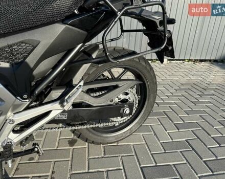 Черный Хонда NC 750X, объемом двигателя 0.75 л и пробегом 23 тыс. км за 9500 $, фото 7 на Automoto.ua