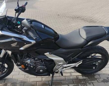 Черный Хонда NC 750X, объемом двигателя 0.75 л и пробегом 9 тыс. км за 10450 $, фото 14 на Automoto.ua