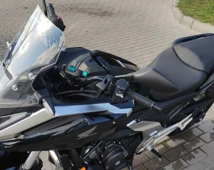 Черный Хонда NC 750X, объемом двигателя 0.75 л и пробегом 9 тыс. км за 10450 $, фото 7 на Automoto.ua
