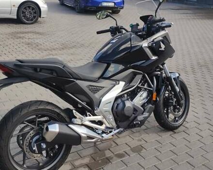 Черный Хонда NC 750X, объемом двигателя 0.75 л и пробегом 9 тыс. км за 10450 $, фото 1 на Automoto.ua