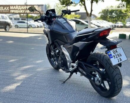 Чорний Хонда NC 750X, об'ємом двигуна 0.75 л та пробігом 1 тис. км за 9750 $, фото 6 на Automoto.ua