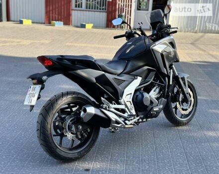 Чорний Хонда NC 750X, об'ємом двигуна 0.75 л та пробігом 1 тис. км за 9750 $, фото 4 на Automoto.ua