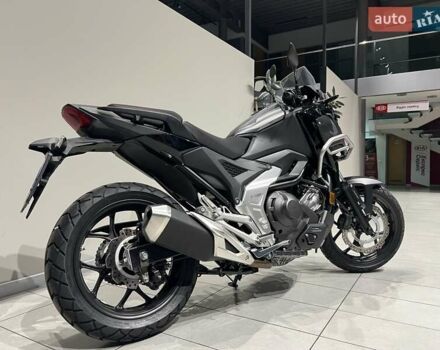 Черный Хонда NC 750X, объемом двигателя 0 л и пробегом 5 тыс. км за 9500 $, фото 5 на Automoto.ua
