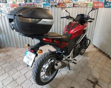Красный Хонда NC 750X, объемом двигателя 0.75 л и пробегом 35 тыс. км за 7000 $, фото 2 на Automoto.ua