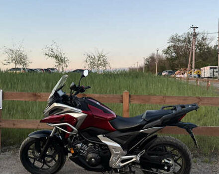 Красный Хонда NC 750X, объемом двигателя 0.75 л и пробегом 2 тыс. км за 10300 $, фото 5 на Automoto.ua