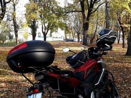 Хонда NC 750X 2018 в Харькове на Automoto.ua Красный Хонда NC 750X, объемом двигателя 0.75 л и пробегом 28 тыс. км за 8500 $, фото 1 на Automoto.ua