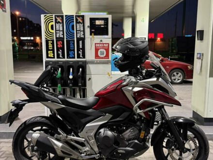 Хонда NC 750X 2023 в Одессе на Automoto.ua Красный Хонда NC 750X, объемом двигателя 0.75 л и пробегом 2 тыс. км за 10300 $, фото 1 на Automoto.ua