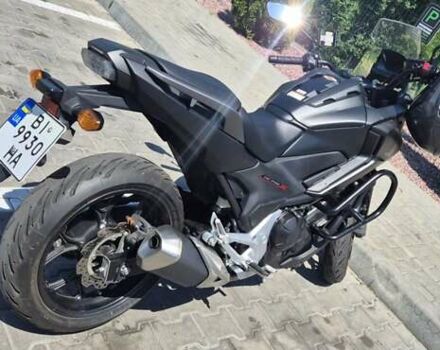 Хонда NC 750X, объемом двигателя 0.75 л и пробегом 35 тыс. км за 7100 $, фото 3 на Automoto.ua